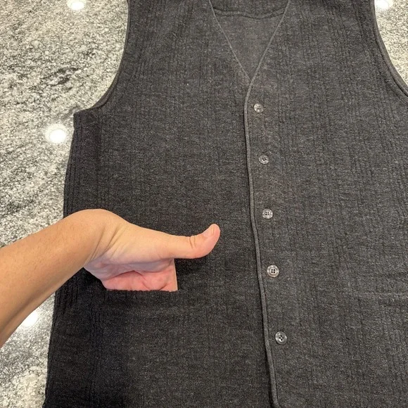 Hugo BOSS Wool Blend Vicunia Button Cardigan Sweater Vest Sz XL Black